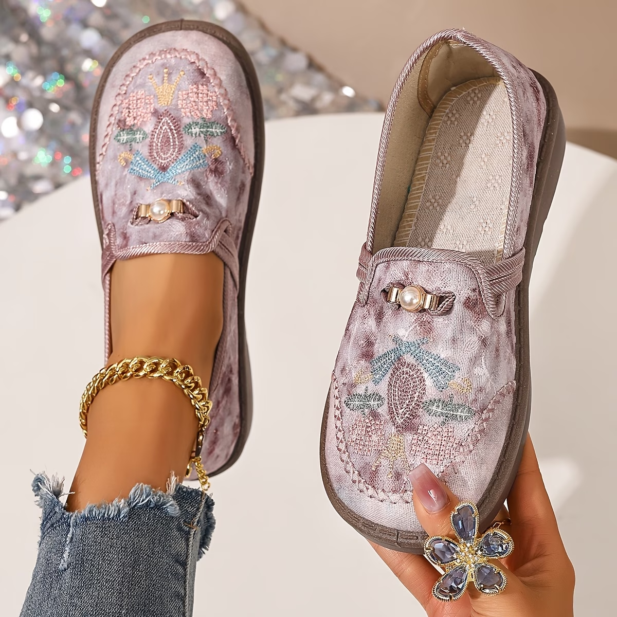 Amara | Comfortable Casual Embroidered Shoes
