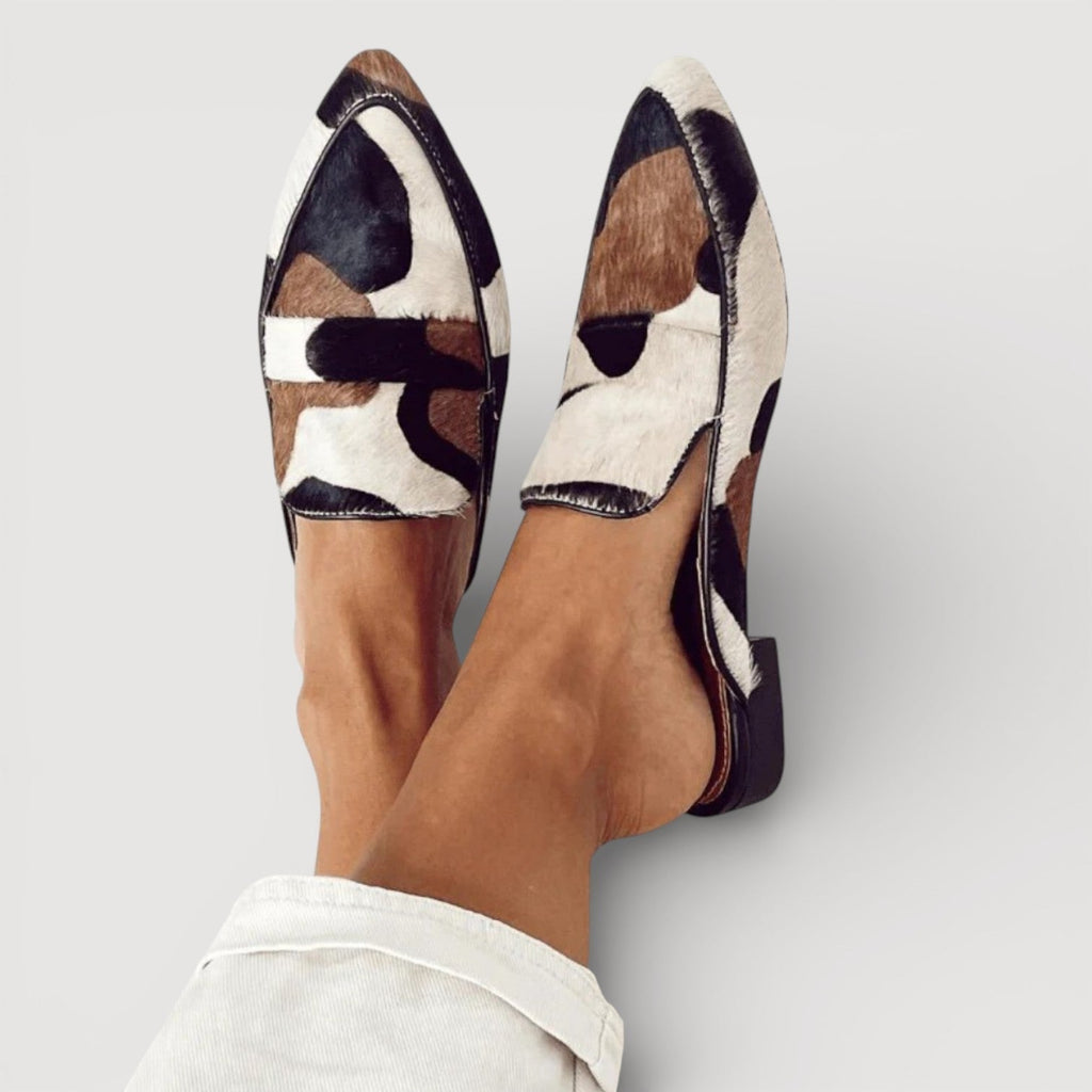 Velle | Elegant Signature Loafers
