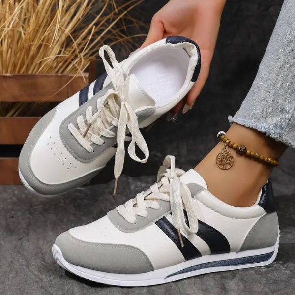 Lina | Comfortable Lace-Up Casual Sneakers