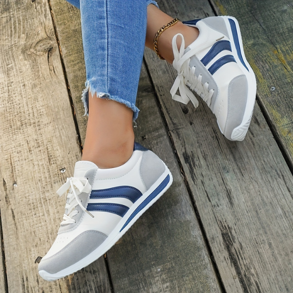 Lina | Comfortable Lace-Up Casual Sneakers