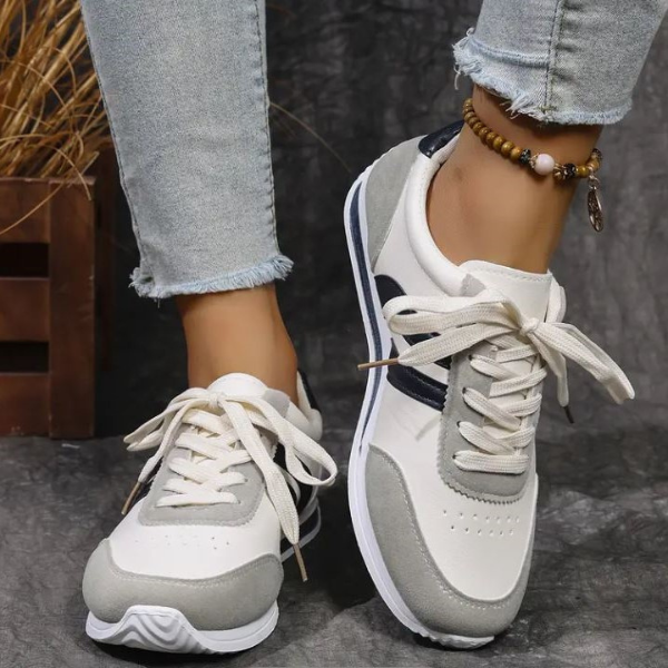 Lina | Comfortable Lace-Up Casual Sneakers