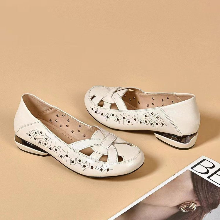 Bea | Leather Slip-On Shoes with Cut-Out Details