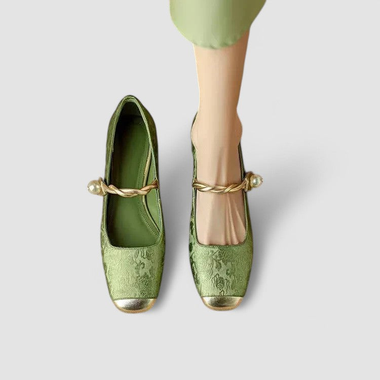Céleste | Mary Jane Low Heel & Gold Strap