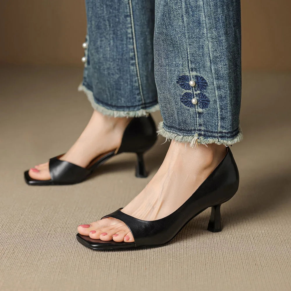 Valenti | Leather Court Shoes