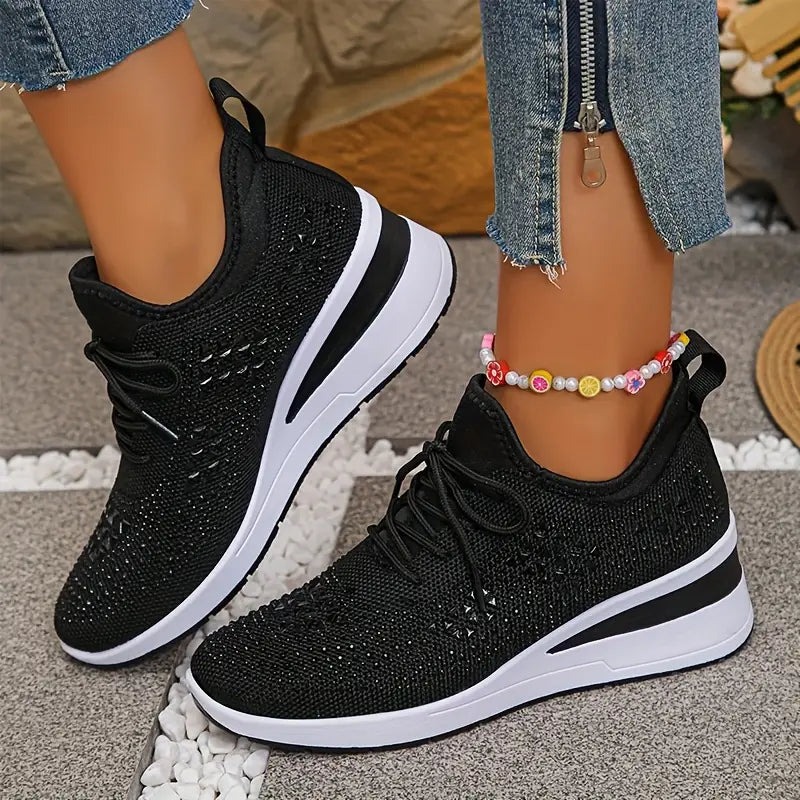 Comfortable Women's Sports Shoes with Optimal Support