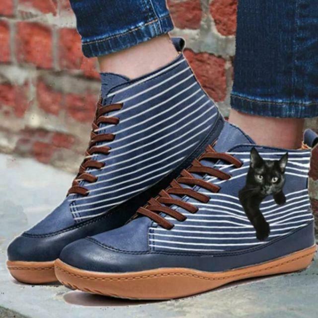 Flat Ankle Boots with Cat Print