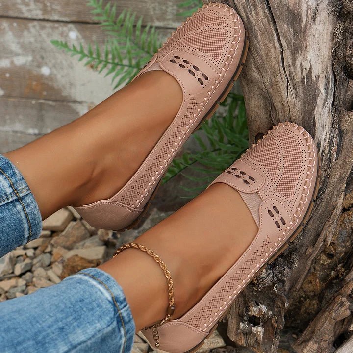 Renée | Ajouré Loafer with Memory Foam Sole