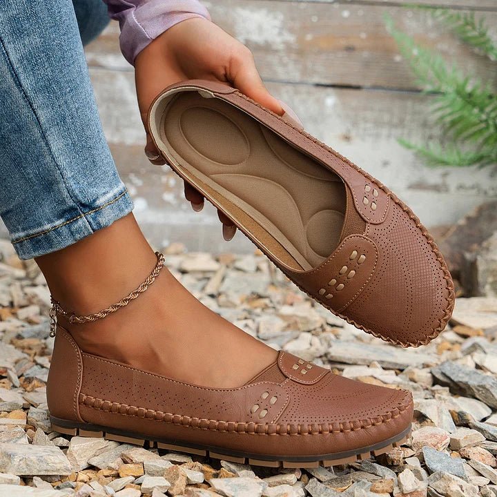 Renée | Ajouré Loafer with Memory Foam Sole
